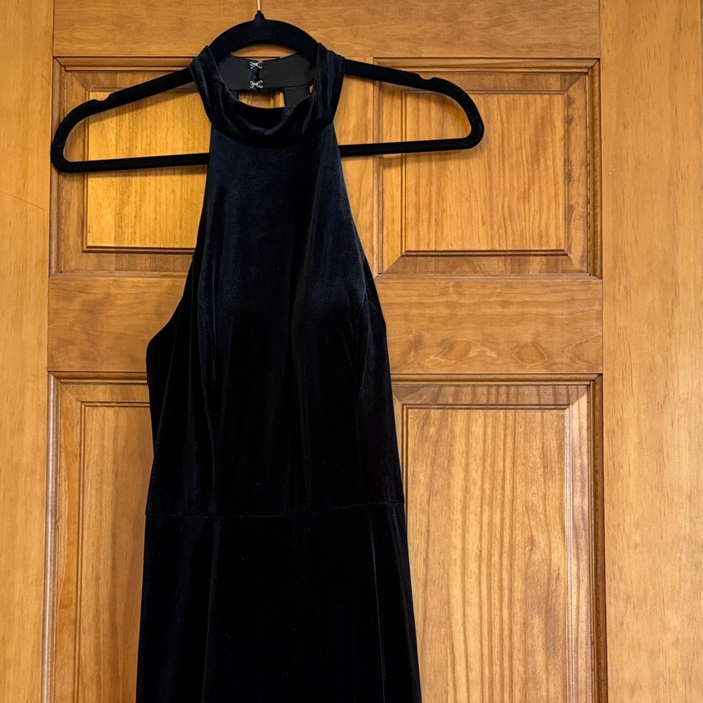 NWT Revelry Black Velvet Backless Bridesmaid Dress